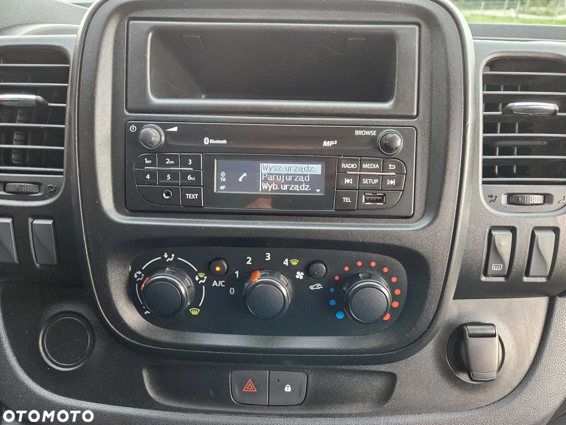 Opel VIVARO CDTI 120KM - 11