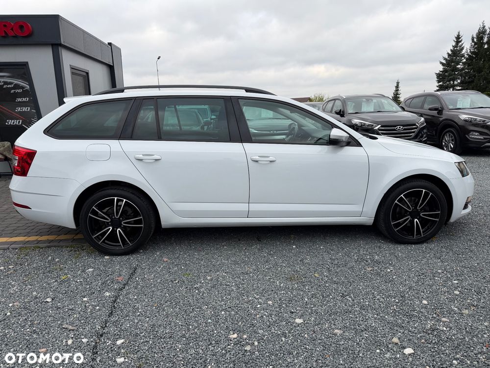 Skoda Octavia 1.6 TDI Soleil - 6