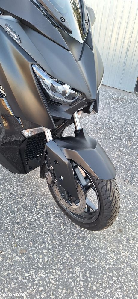 Yamaha X-max - 25