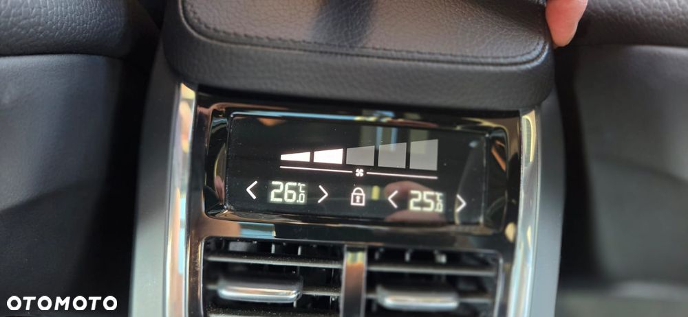 Volvo V90 B5 D AWD Geartronic Inscription - 17