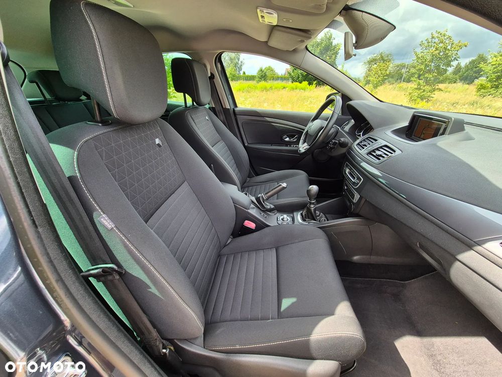 Renault Megane ENERGY TCe 130 LIMITED - 31