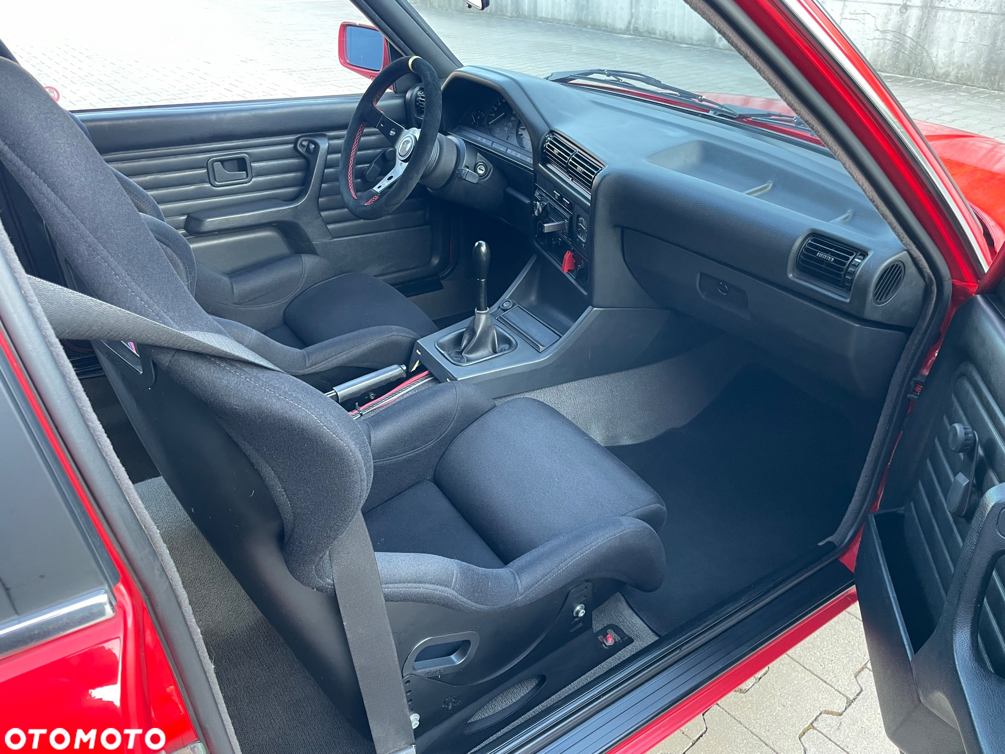BMW Seria 3 316i - 13