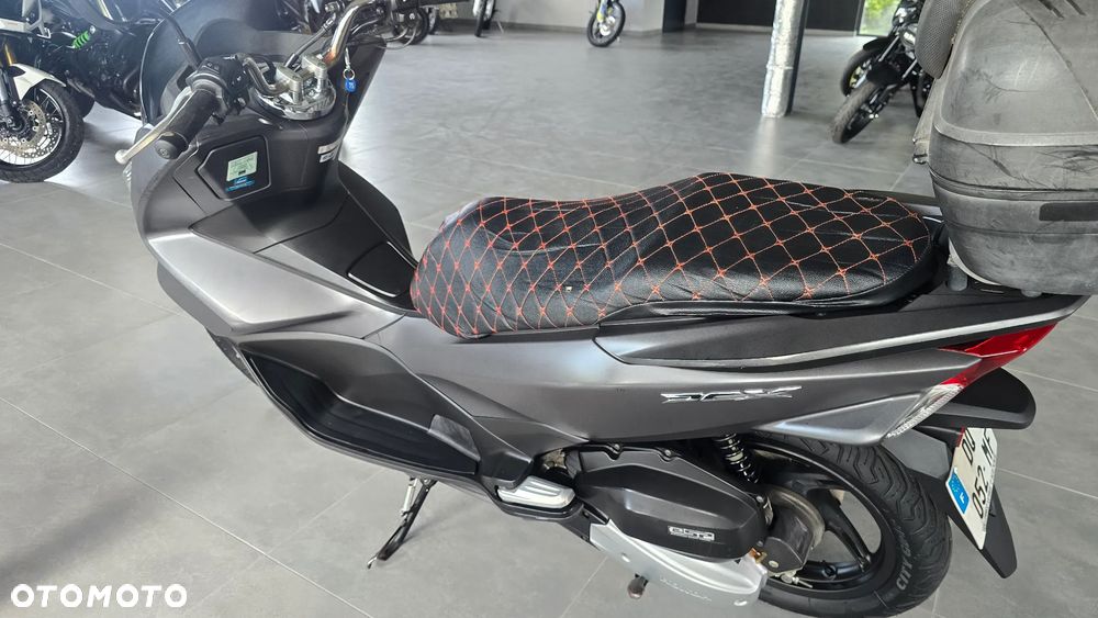 Honda PCX - 33
