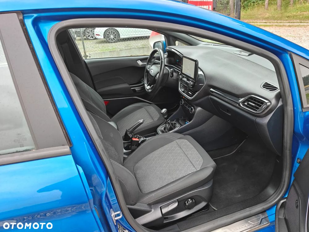 Ford Fiesta - 10