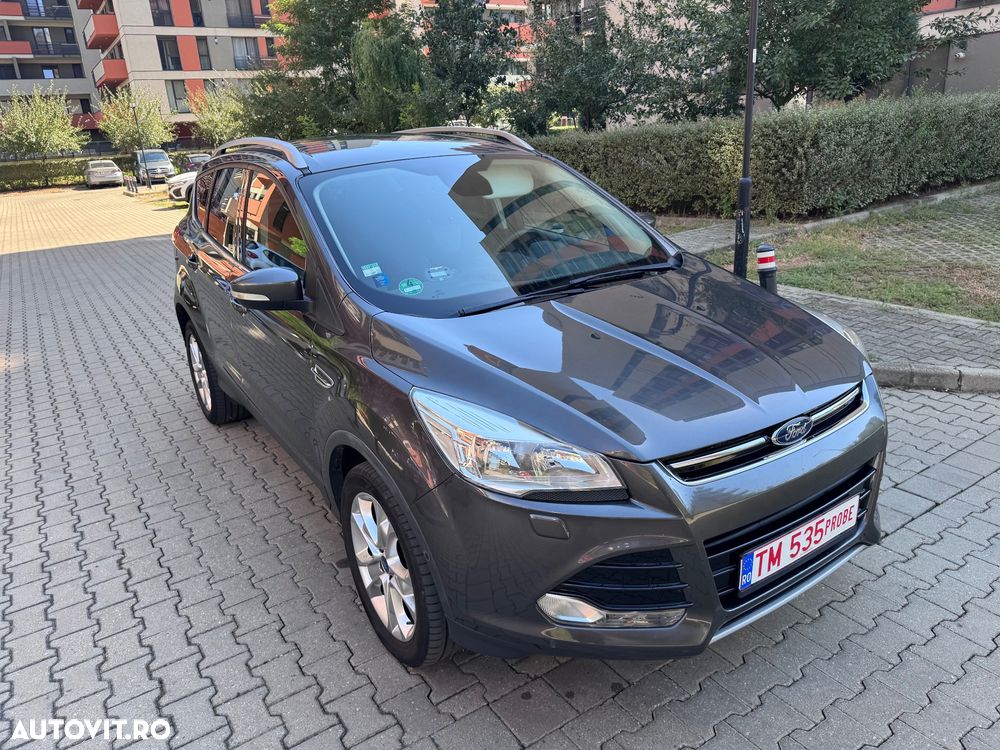 Ford Kuga 1.5 EcoBoost 2x4 Titanium - 31