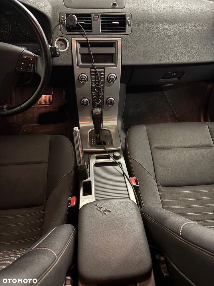 Volvo V50 2.0D DPF Powershift - 19