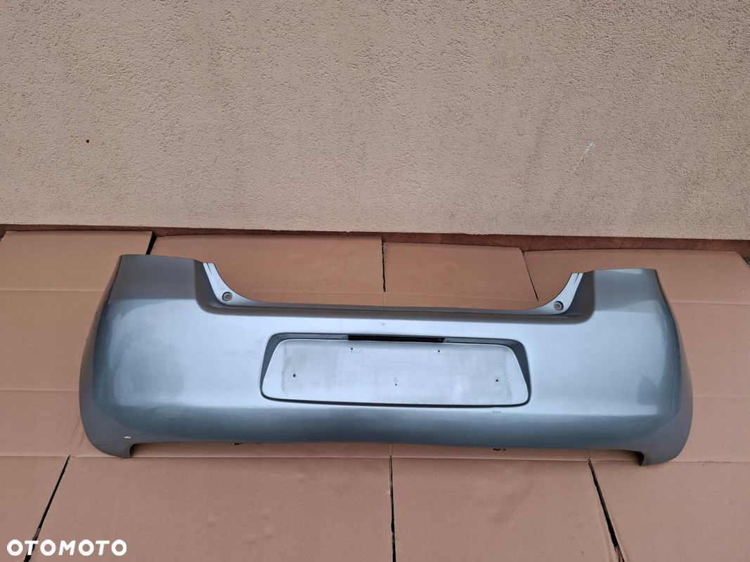 ZDERZAK TYŁ TOYOTA YARIS II ORYGINAŁ - 1