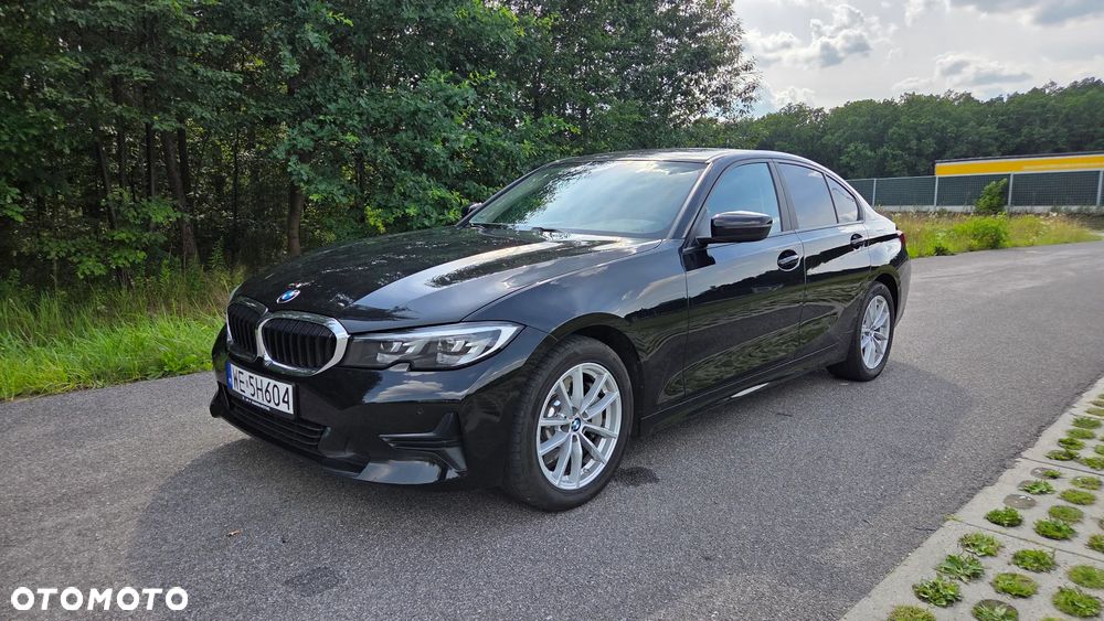 BMW Seria 3 330i - 2