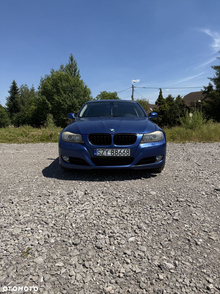 BMW Seria 3 320i - 2