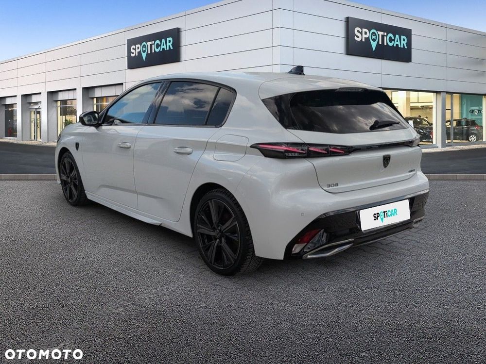 Peugeot 308 - 8