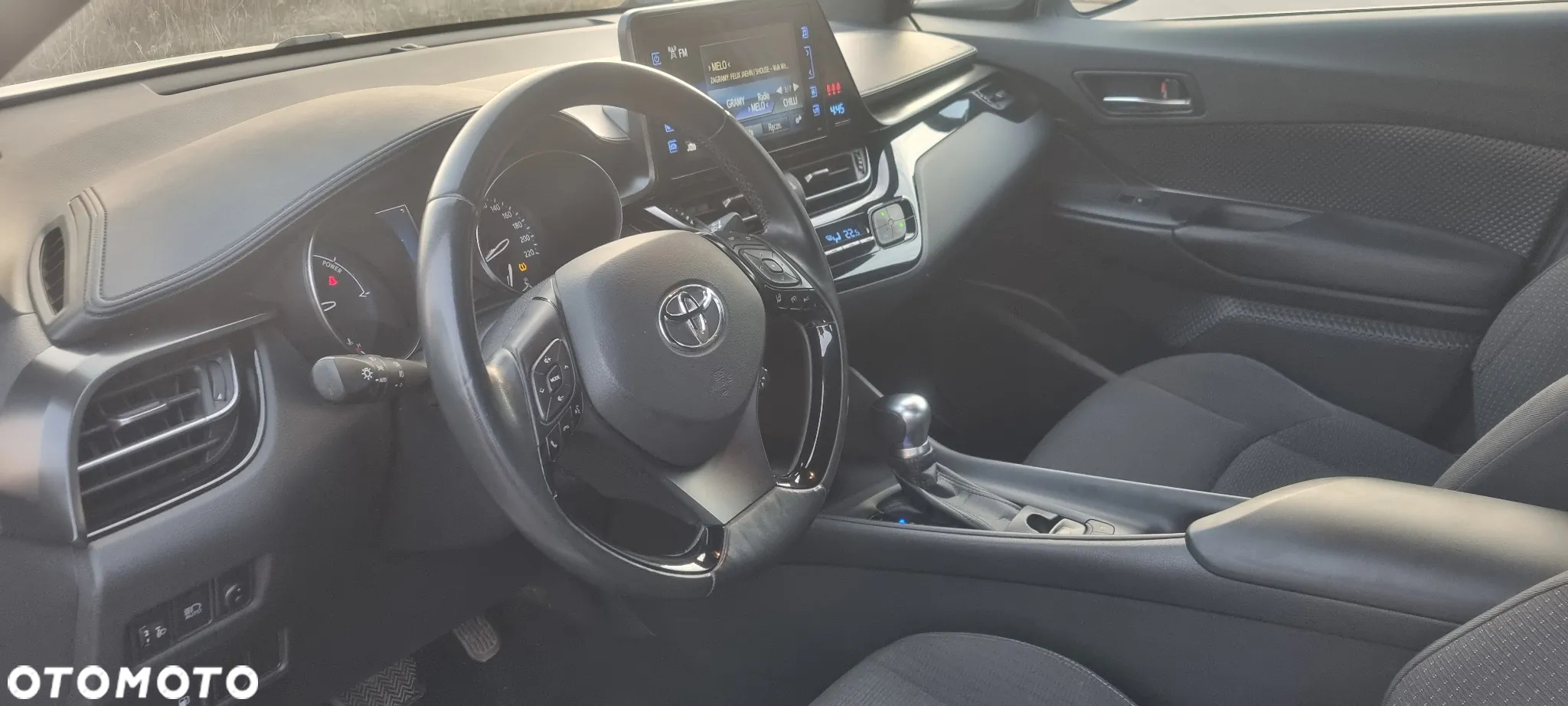 Toyota C-HR 1.8 Hybrid Dynamic - 18