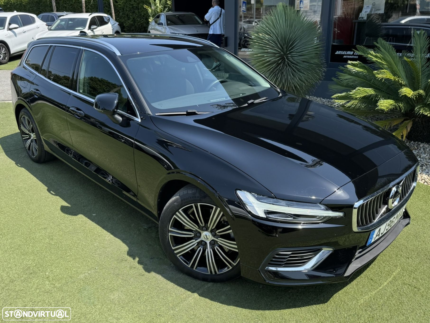 Volvo V60 2.0 T6 AWD TE Inscription Expression - 11