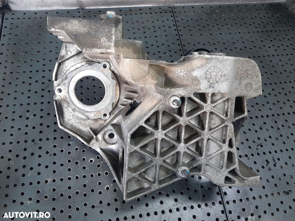 suport pompa injectie  chevrolet captiva opel antara 2.0 d  z20s1 96440531 - 2