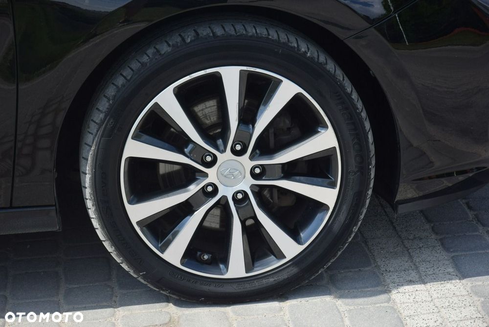 Hyundai i30 1.6 D Premium - 9