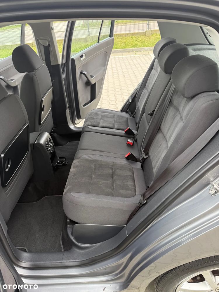 Volkswagen Golf Plus 1.6 TDI Highline DSG - 13