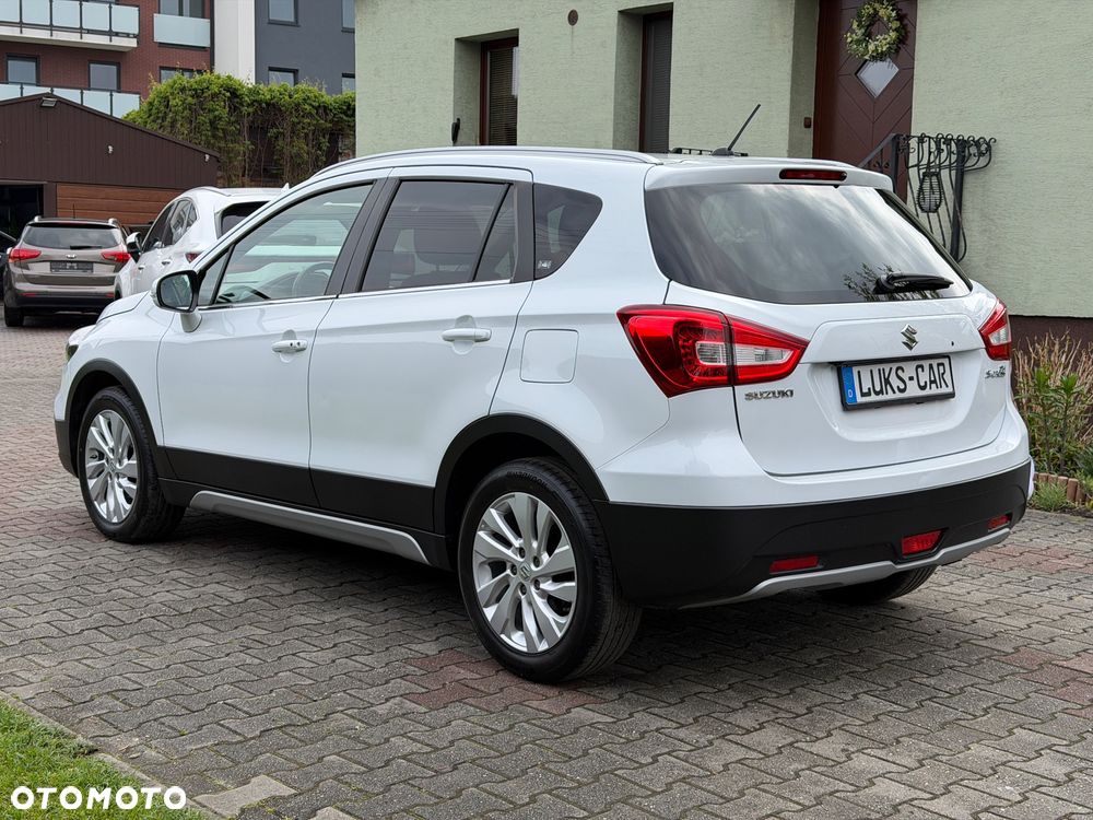 Suzuki SX4 S-Cross 1.4 T Premium - 39