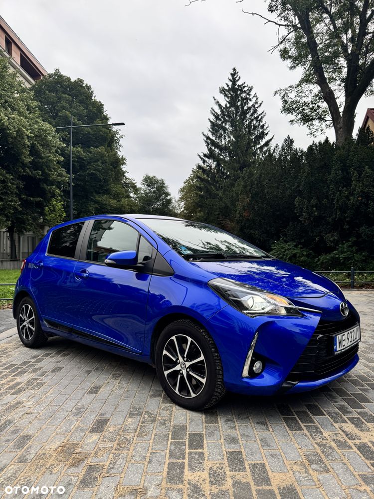 Toyota Yaris 1.5 Premium CVT - 6