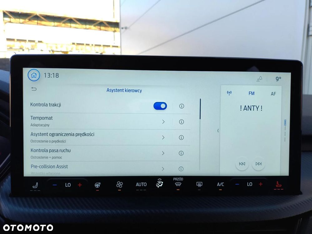 Ford Kuga 2.5P PHEV FWD ST-Line X eCVT - 20