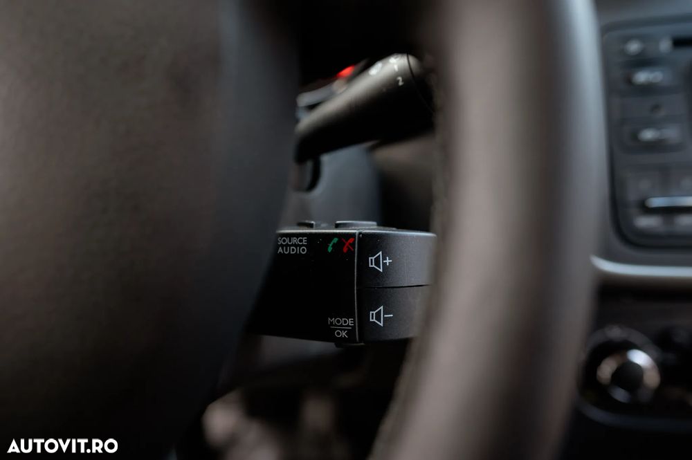 Dacia Logan 1.2 75CP Laureate - 24