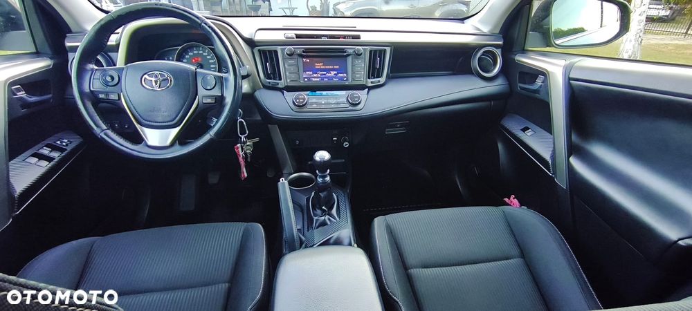 Toyota RAV4 2.0 D-4D Premium 4x2 - 22