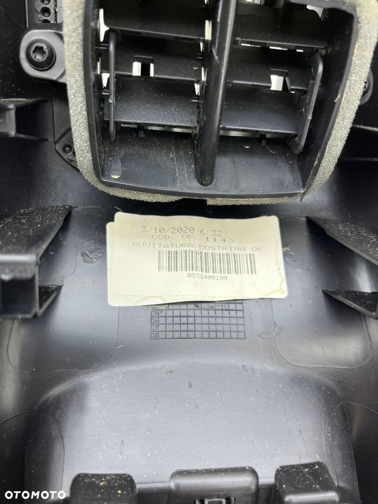 JEEP COMPASS II TUNEL ŚRODKOWY KRATKA NAWIEWU TYŁ 68420868AA - 8