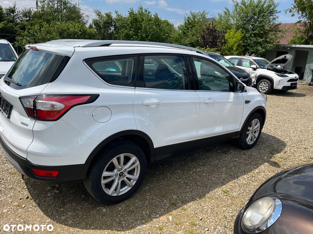 Ford Kuga 1.6 EcoBoost 2x4 Individual - 10