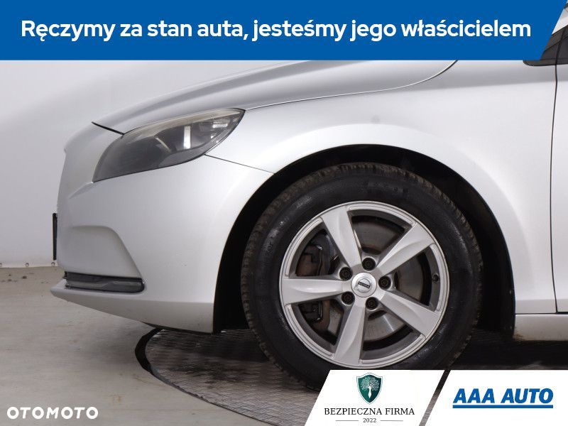 Volvo V40 - 17