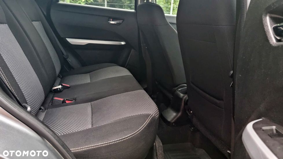 Suzuki Vitara 1.6 DDiS (4x2) Comfort+ - 24