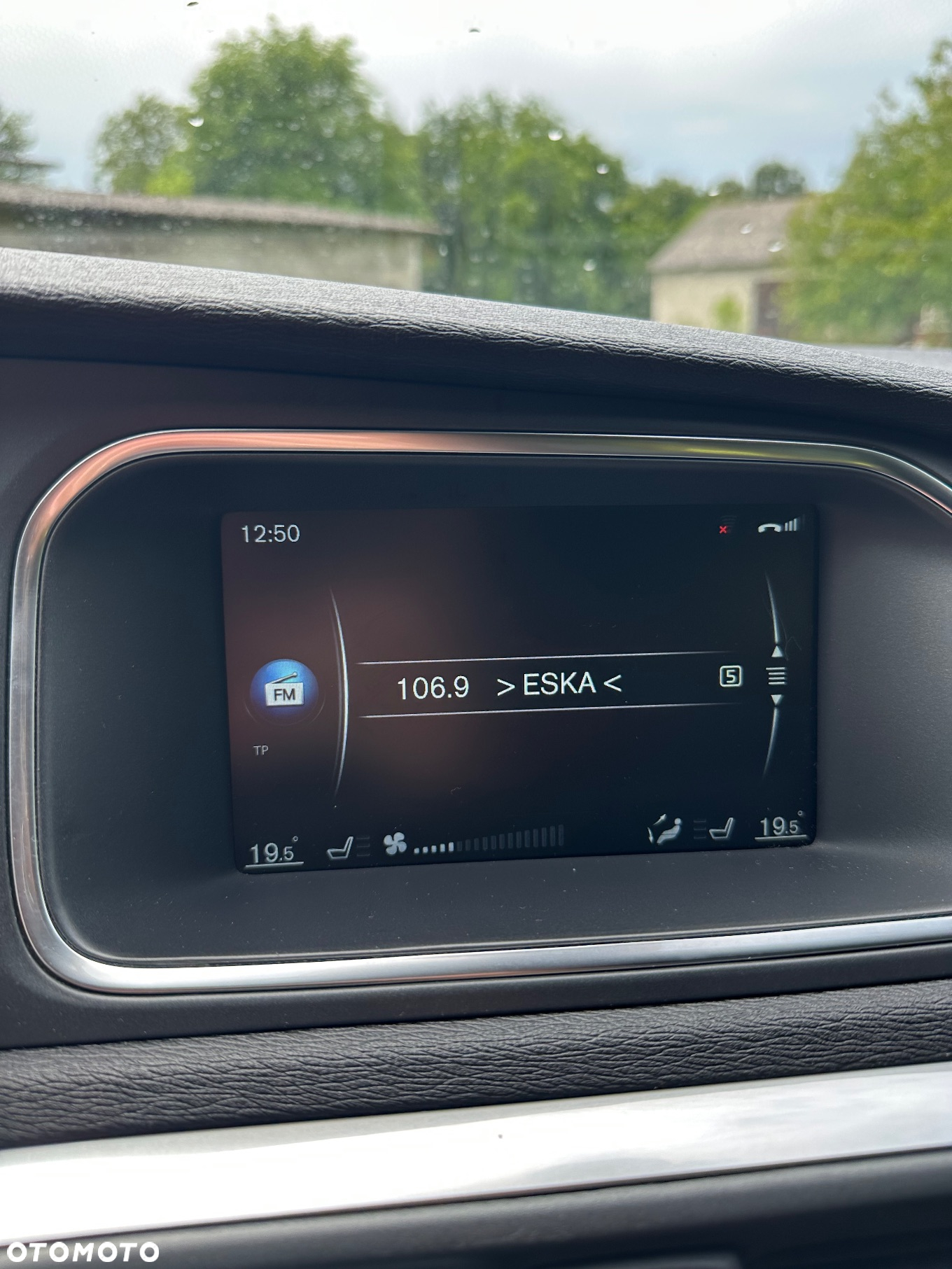 Volvo V40 D4 Drive-E R-Design Momentum - 15
