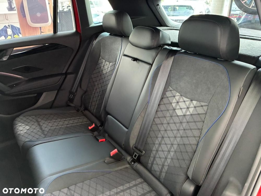 Volkswagen Tiguan - 5