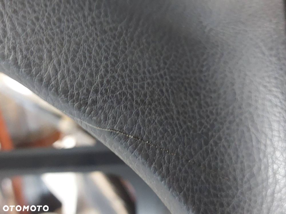 ZESTAW POSTRZAŁOWY KOKPIT DESKA AIRBAG AVENSIS T25 - 17