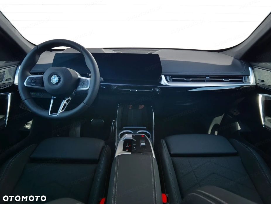 BMW X1 - 11