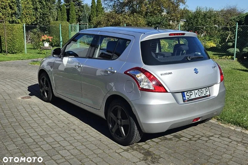 Suzuki Swift - 3