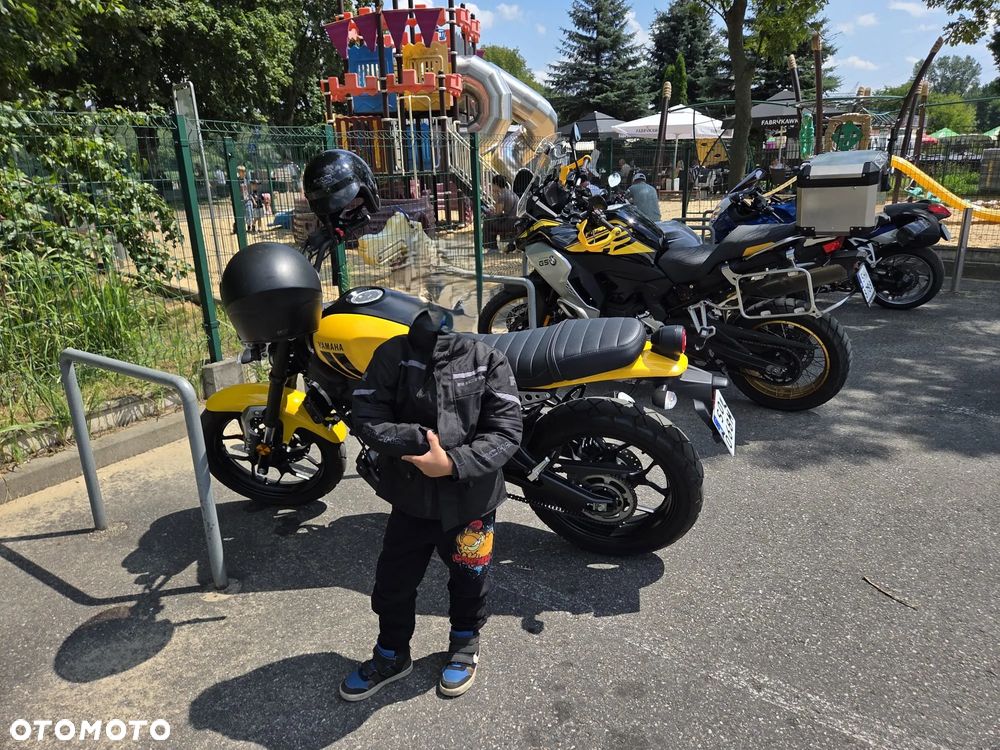 Yamaha XSR - 25