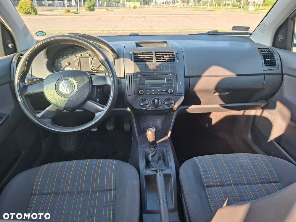 Volkswagen Polo - 6