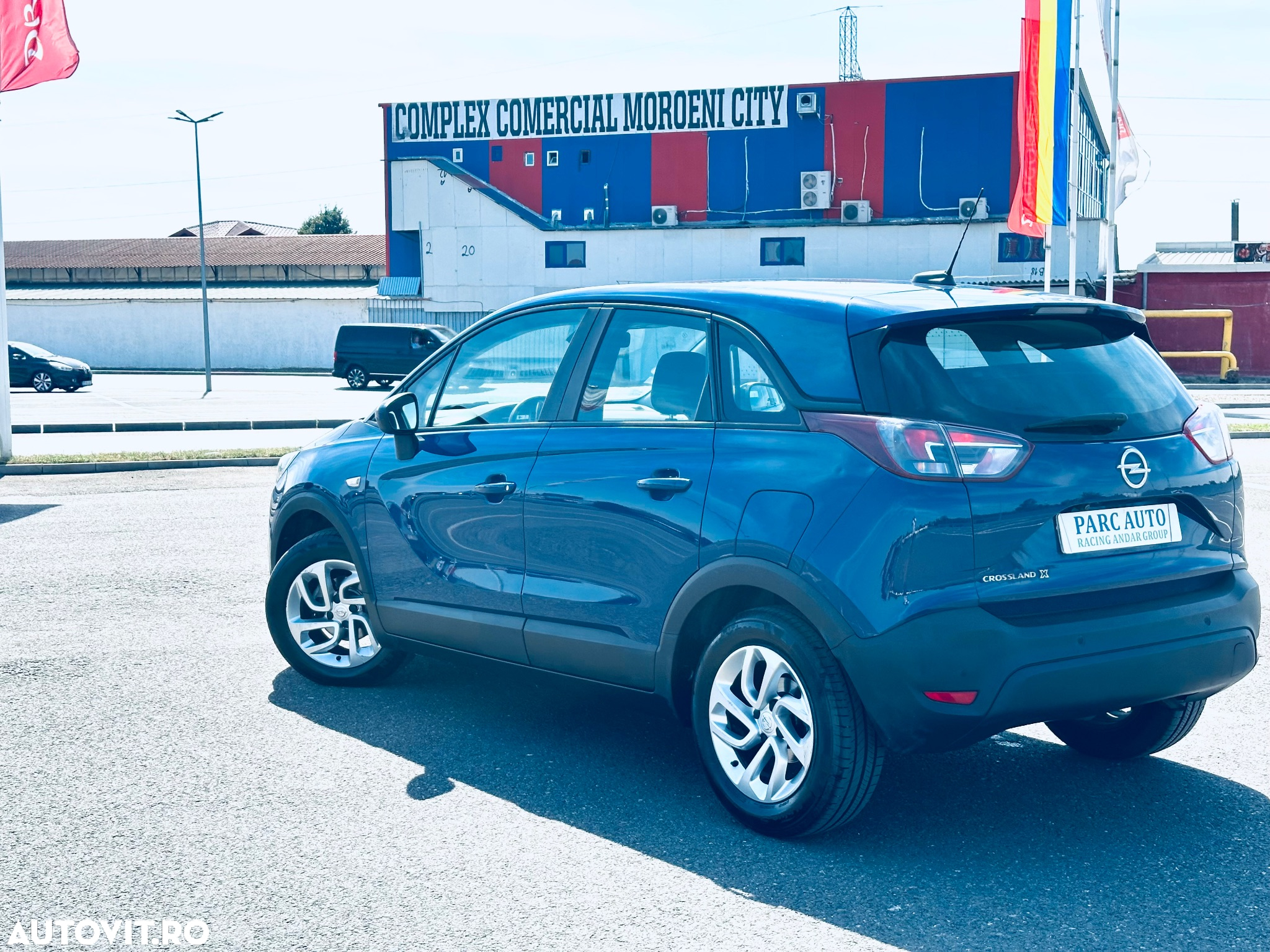 Opel Crossland X 1.2 Enjoy - 12