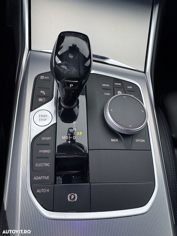 BMW Seria 3 330e xDrive Aut. M Sport - 19