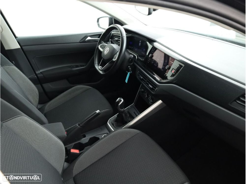 VW Polo 1.0 TSI Urban - 17