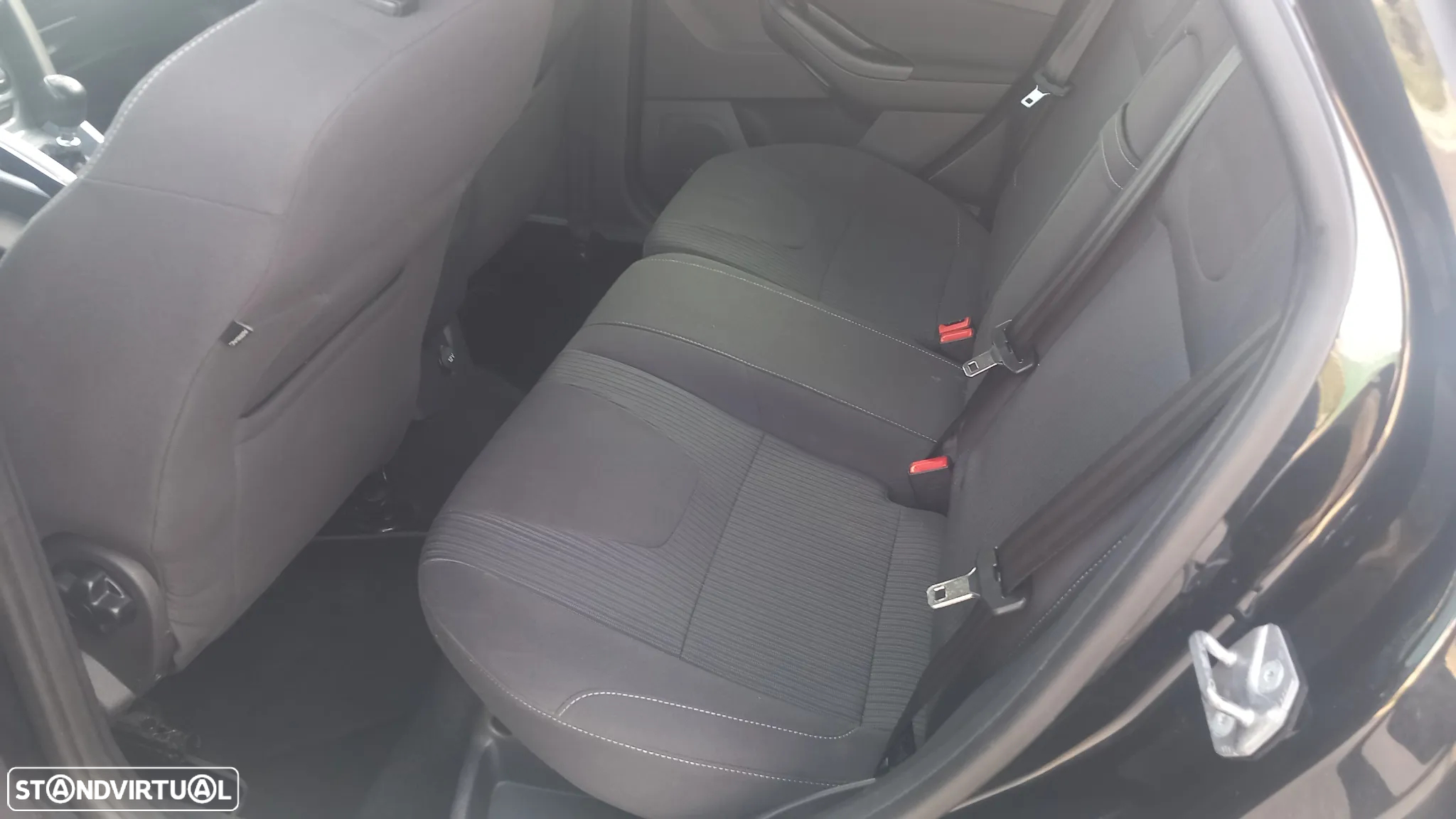 Ford Focus SW 1.6 TDCi Titanium - 21