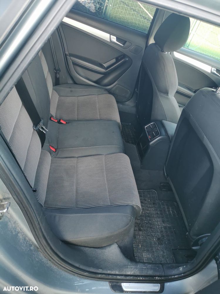 Audi A4 2.0 TDI DPF multitronic Ambiente - 7