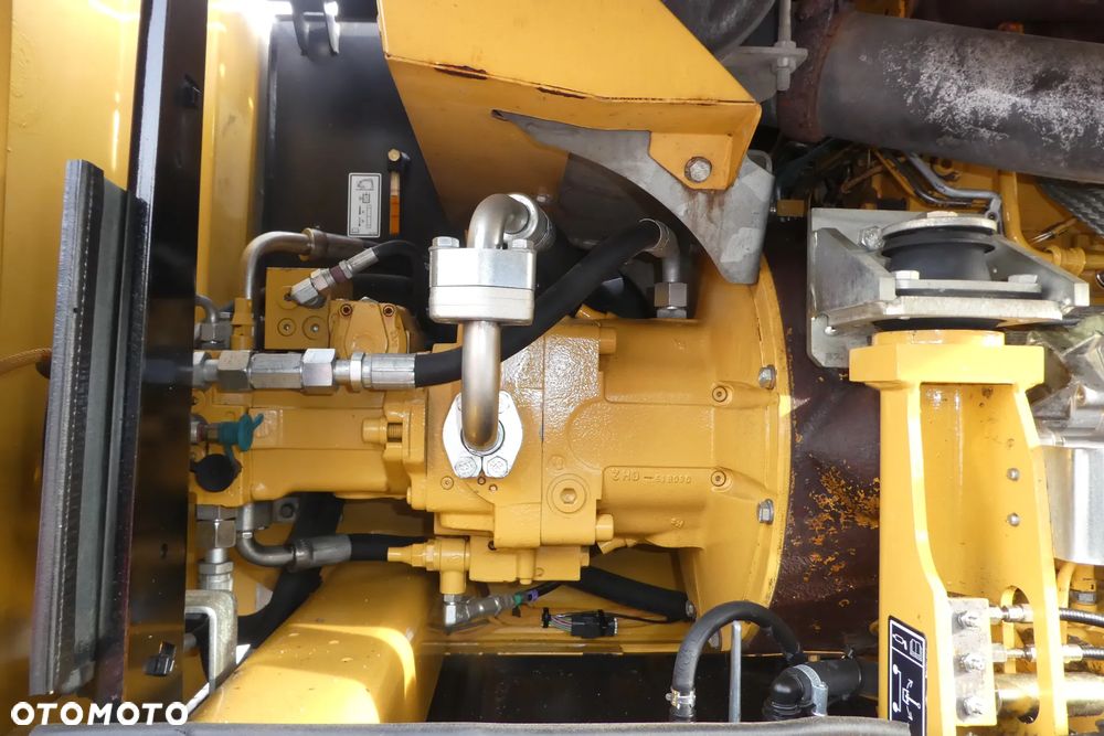 Caterpillar M316D - 23