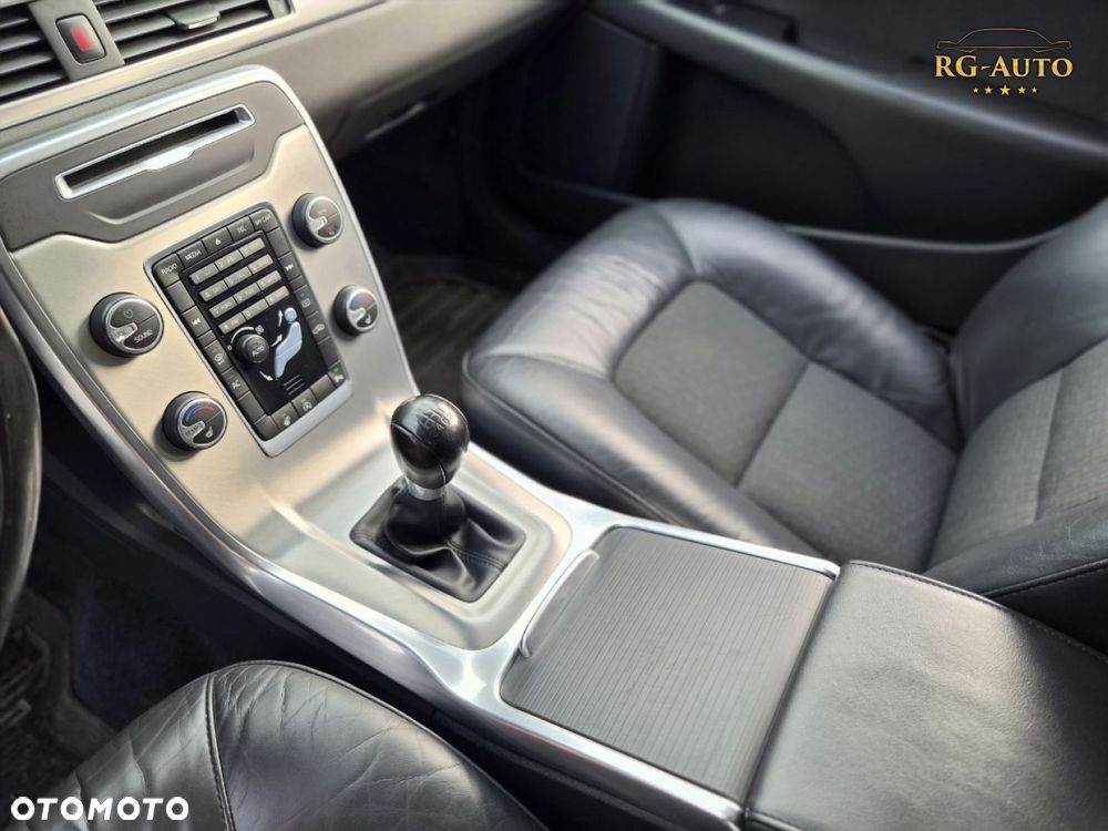 Volvo V70 - 31