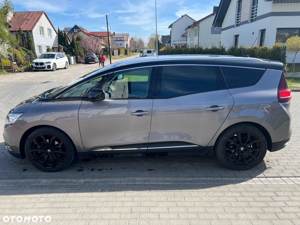 Renault Scenic ENERGY TCe 130 INITIALE PARIS - 8