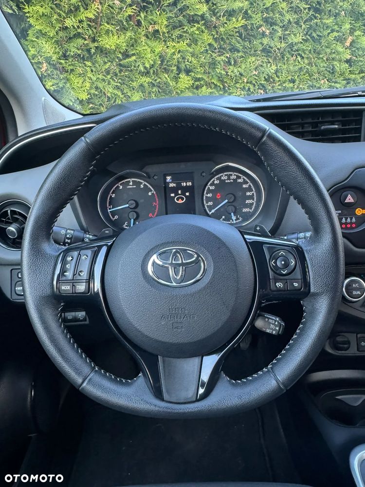 Toyota Yaris - 11