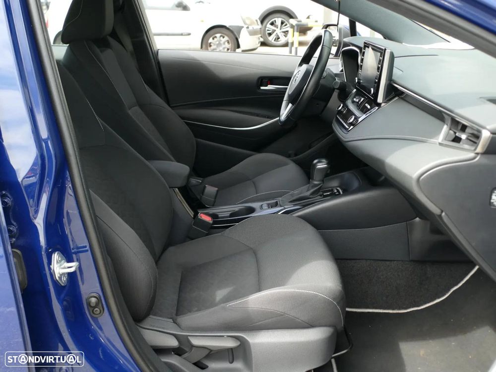 Toyota Corolla 1.8 Hybrid Active - 31