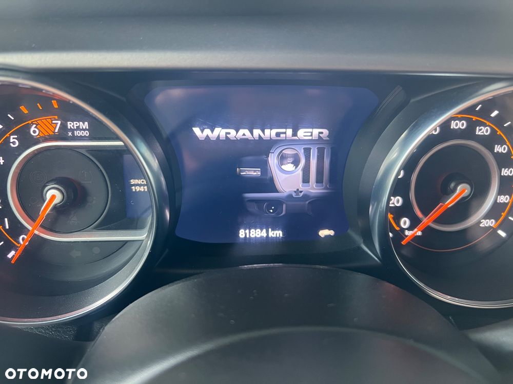 Jeep Wrangler - 31