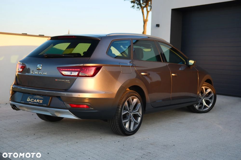 Seat Leon 2.0 TDI DPF Start&Stop DSG XCELLENCE - 16