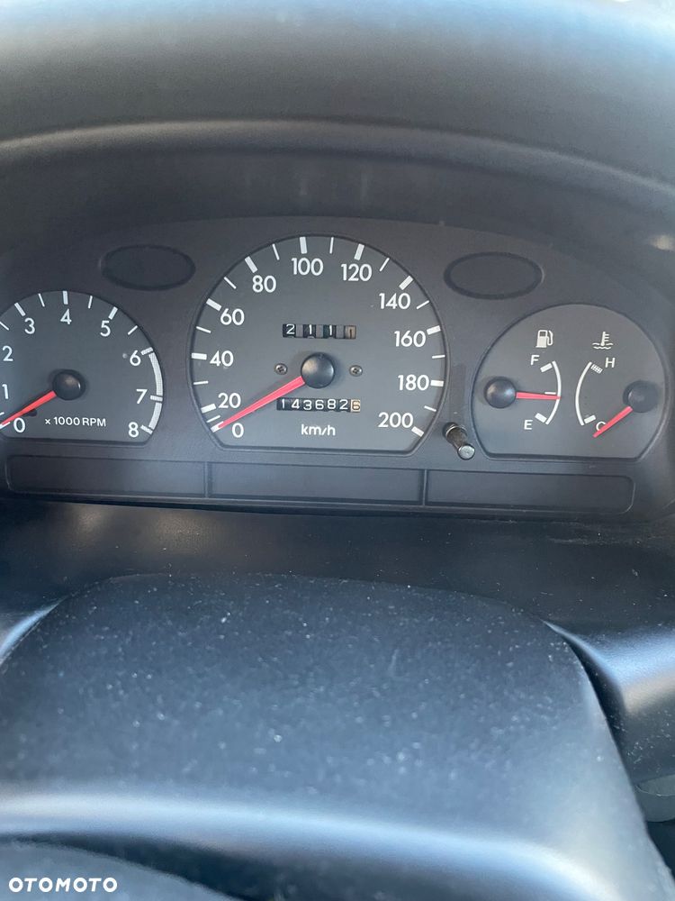 Hyundai Accent 1.3 GLS (klm) - 5