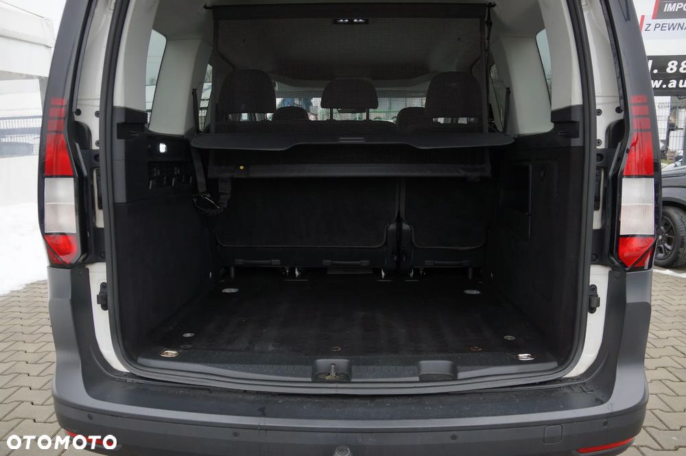 Volkswagen Caddy 2.0 TDI Comfortline 4Motion - 32
