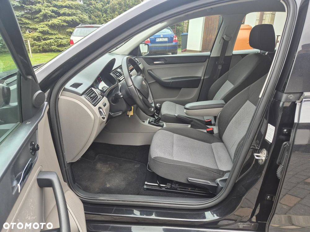 Skoda RAPID 1.2 TSI Style+ Green tec - 10